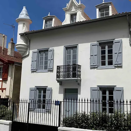 Les Tourelles 3* Biarritz
