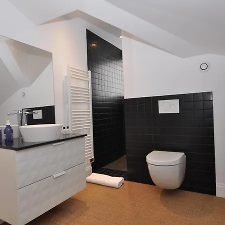 Les Tourelles 招待所 3*